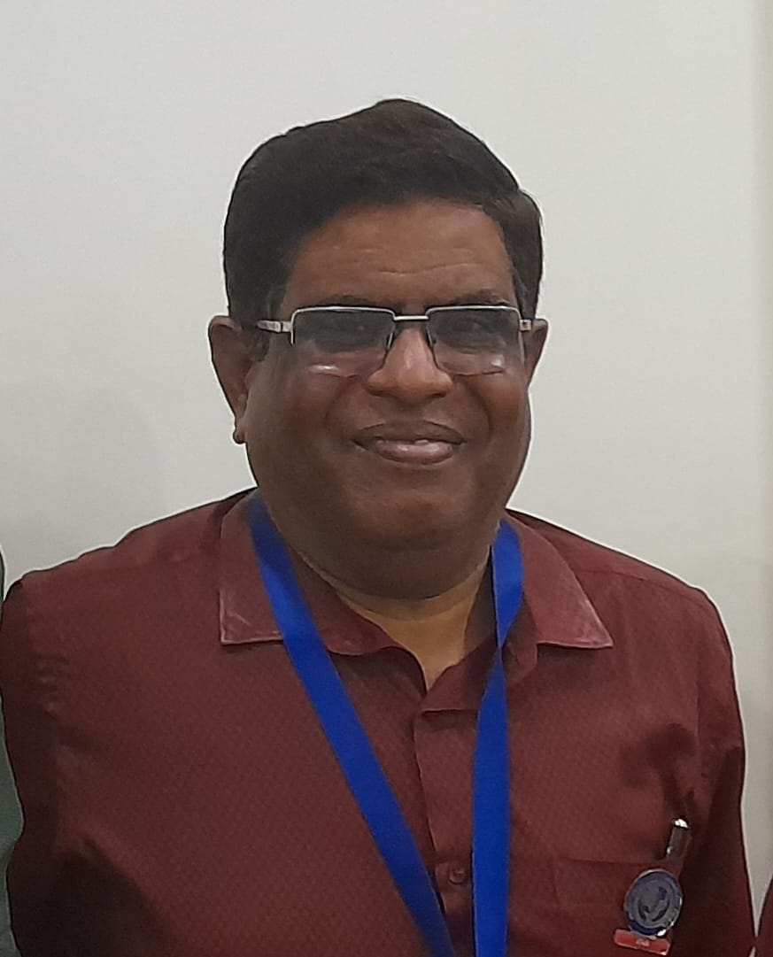 Dr Arun Kumar Saxena
